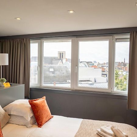 Hotel Gravensteen Гент Экстерьер фото