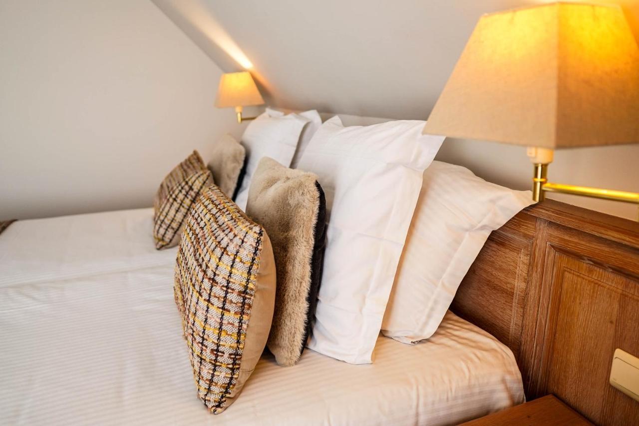 Hotel Gravensteen Гент Экстерьер фото