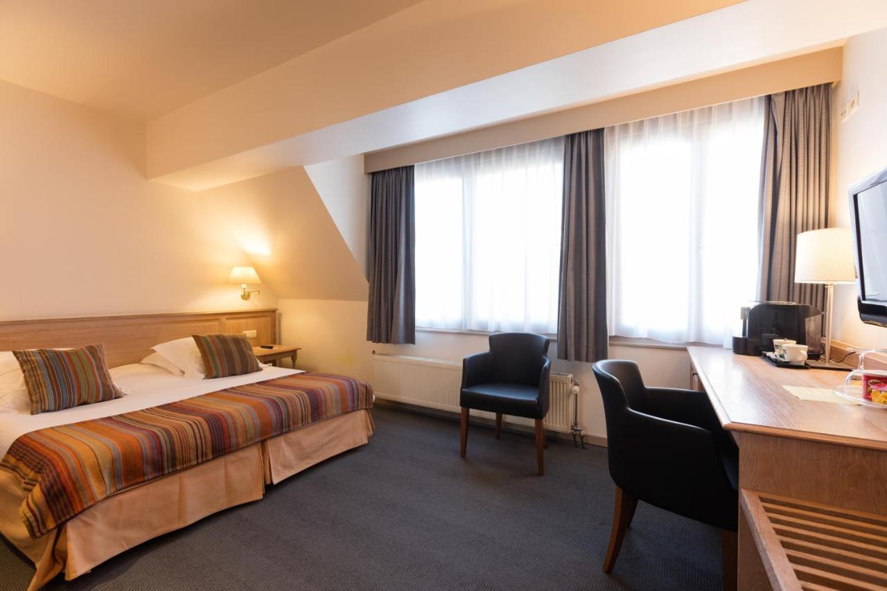 Hotel Gravensteen Гент Экстерьер фото